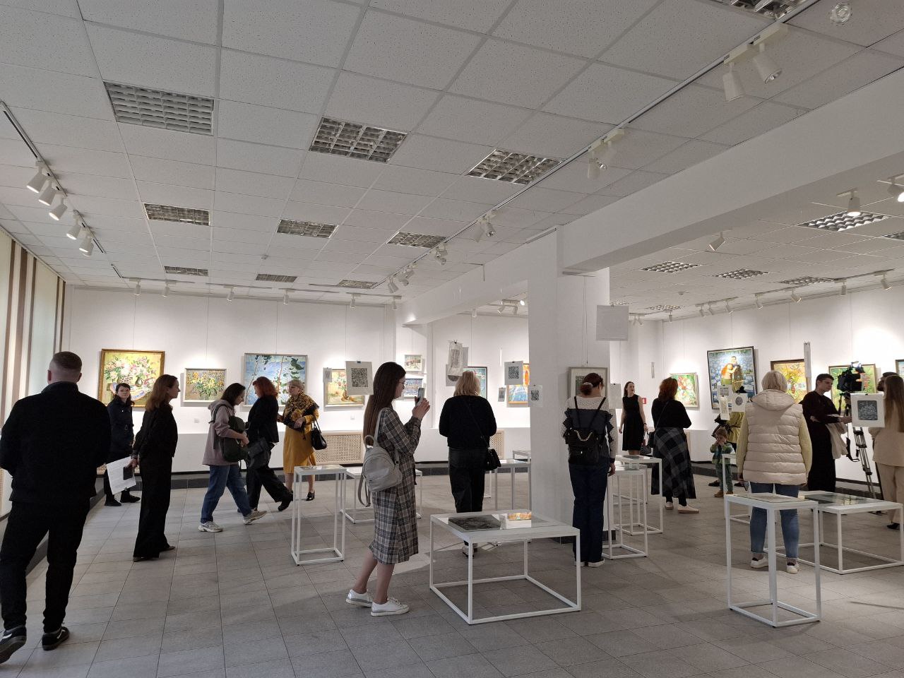 Адкрыццё выставы Наталлі Мураўёвай «Паглядзі двойчы»