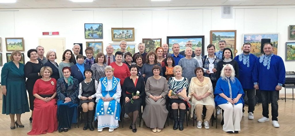 «МЫ РИСУЕМ СЧАСТЬЕ» – СТИХАМИ И ПЕСНЯМИ